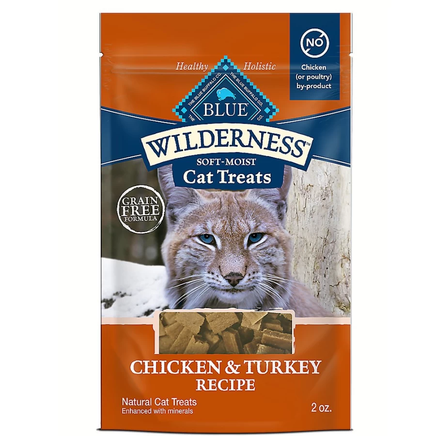PetSmart Blue Buffalo Wilderness Grain-Free Cat Treats with Chicken & Salmon for All Life Stages
