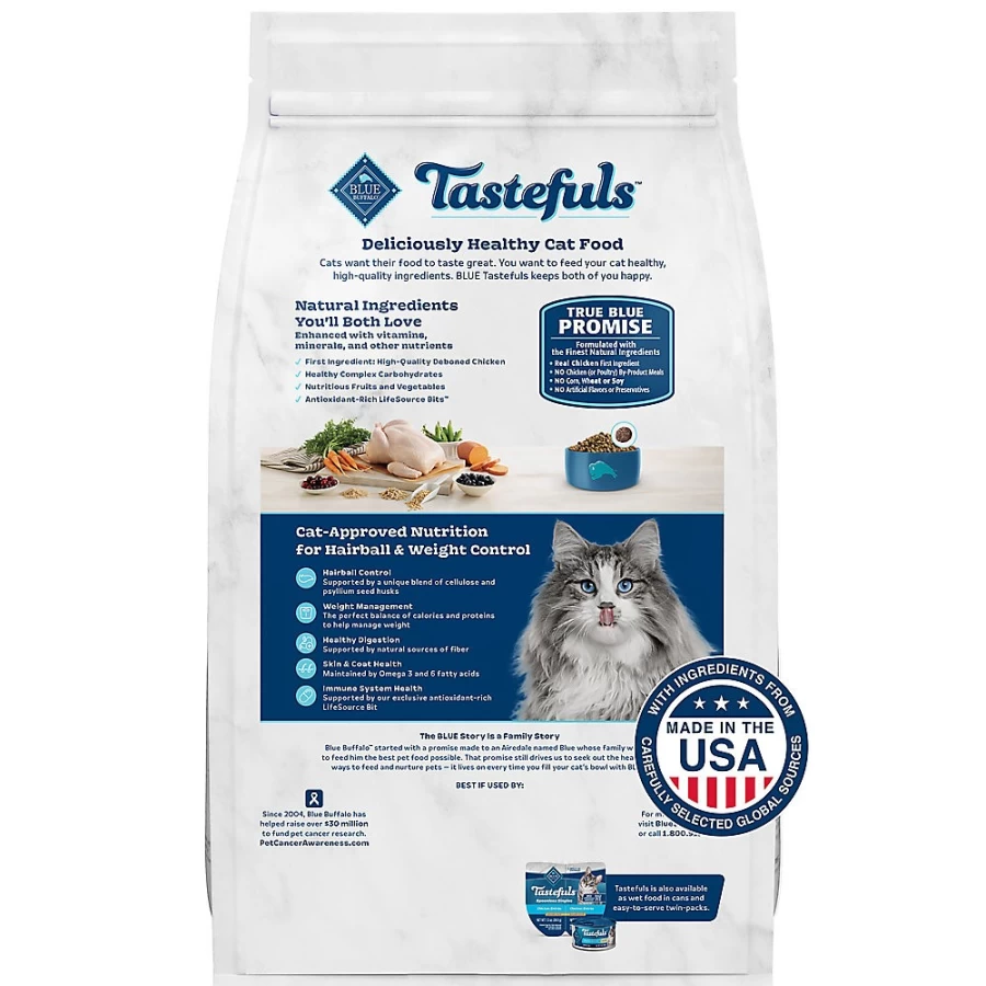 PetSmart Blue Buffalo Tastefuls Natural Adult Dry Cat Food, Chicken Recipe, High-Protein Kibble for Cats