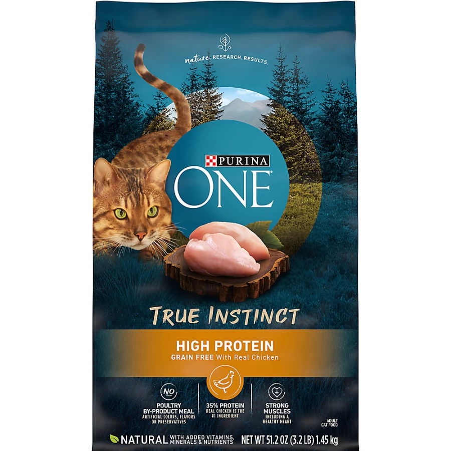 Purina ONE True Instinct High-Protein Natural Adult Dry Cat Food with Chicken | PetSmart