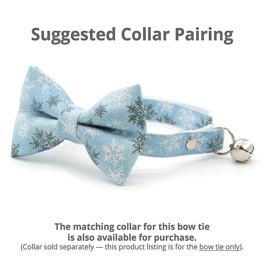 PetSmart Cleo Snowflakes Cat Bow Tie - Stylish Feline Accessory for Pets